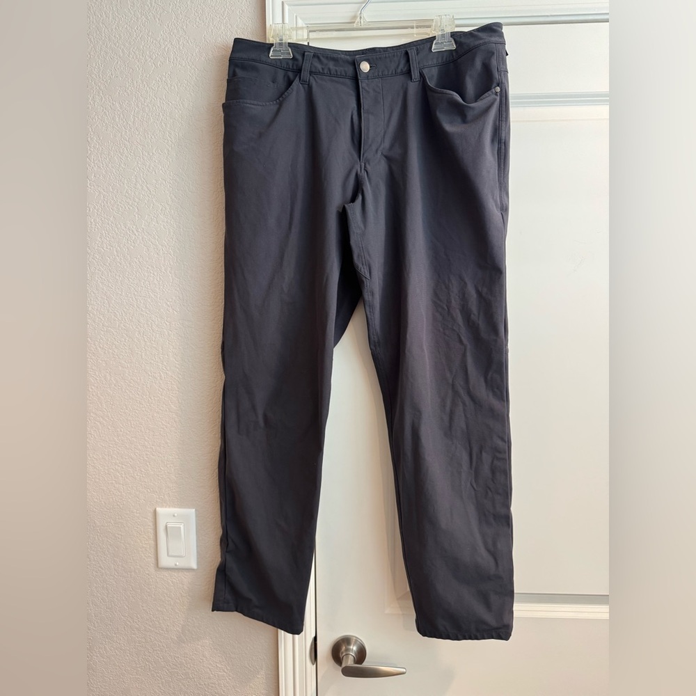 Lululemon Pants Mens 34 Black ABC Performance Stretch Chino Casual